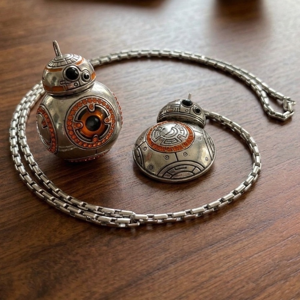 Star Wars 24' Han Cholo BB-8 Droid Necklace Silver Tone & Orange Crystal Pendant